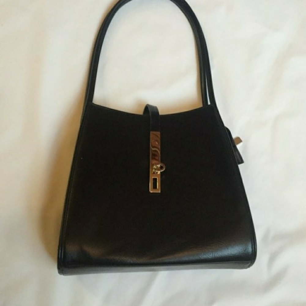 Black purse